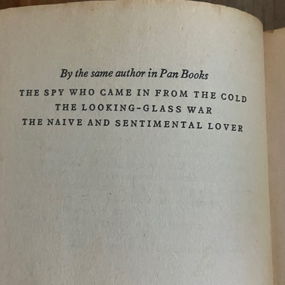 John Le Carré A Small Town in Germany - vintage 1974 edition paperback Book - Picture 4 of 15